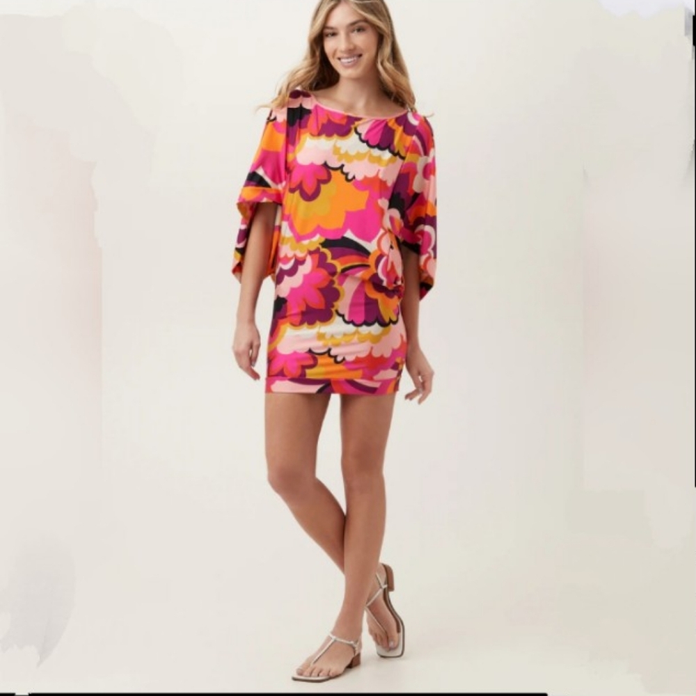 Trina Turk Fan Faire Boatneck Tunic Swim Cover-Up Dress